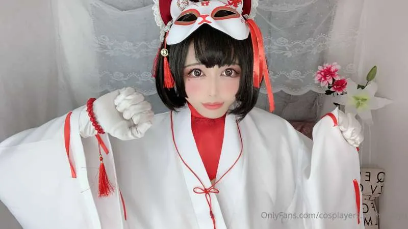 cosplayers.momodayo - Profile Picture