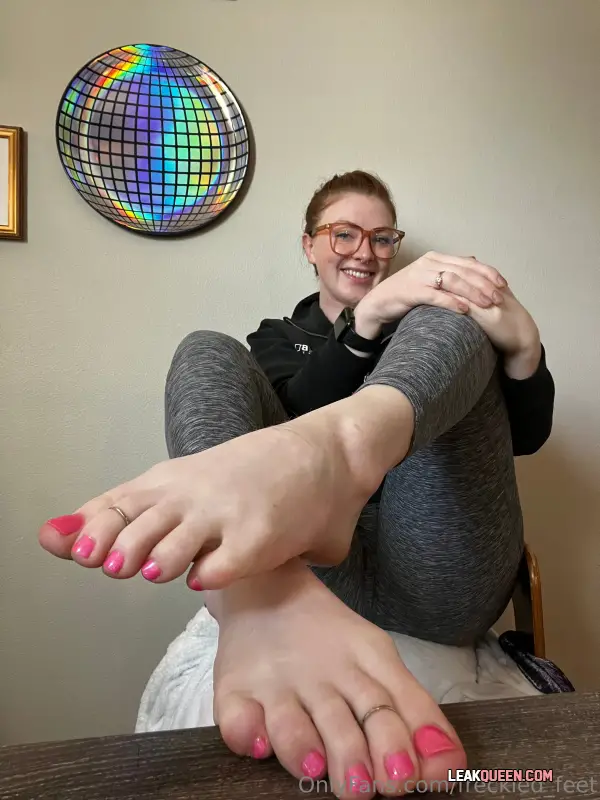 freckled_feet Leaked #64240 / 1  