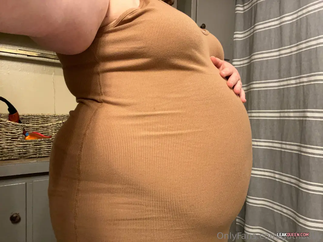 gothbelly Leaked #23011 / 3