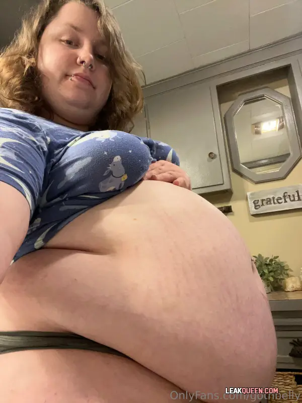 gothbelly Leaked #23009 / 1  