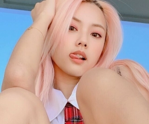 Vyvan Le Nude Leaked Onlyfans #7